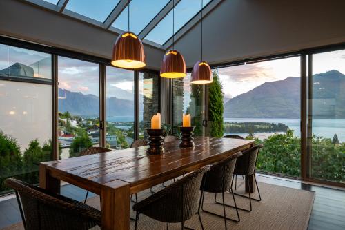 Limerick Lane |Fire Place|Lake Views |BBQ |AC - image 13