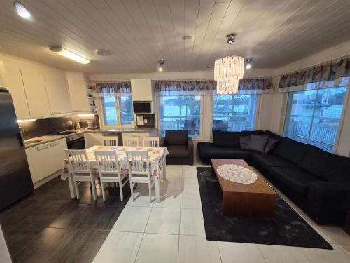 Hameenkyro Ikaalinen Villa Onnela ja Pikku Onnela in Ikaalinen