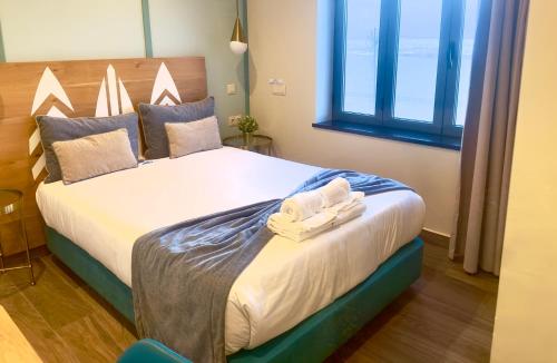 Na Crista da Onda in Nazaré