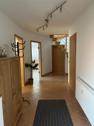 Ferienwohnung am Mühlenwanderweg (Ferienwohnung am Muhlenwanderweg) in Straufhain