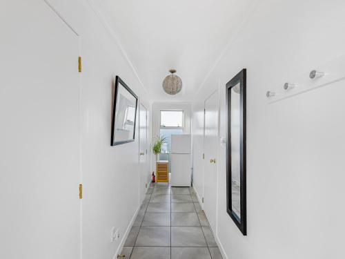 Cosy Guesthouse in Tranquil Puriri, Thames in Hikutaia
