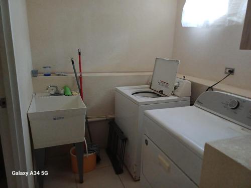 Modern studio apartment near beach - image 2