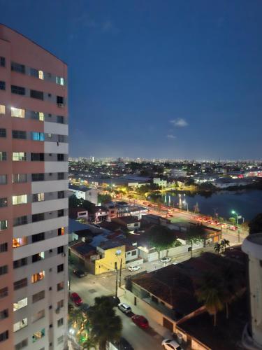Apartamento por temporada – khách sạn tại Trung tâm Thành phố Fortaleza