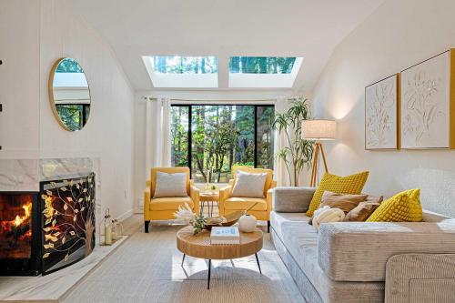 Marbella Lane-Cozy Luxury Townhome near Microsoft – khách sạn tại Bridle Trails