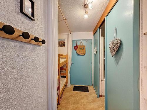 Appartement cosy avec balcon, parking et animaux admis in La Chapelle-d'Abondance