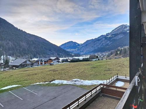 Appartement cosy avec balcon, parking et animaux admis in La Chapelle-d'Abondance