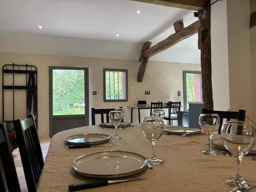 Gîte Écologique Accueillant en Sologne Bourbonnaise, Animaux Acceptés, Parking - FR-1-489-614 (Gite Ecologique Accueillant en Sologne Bourbonnaise, Animaux Acceptes, Parking - FR-1-489-614) in Beaulon