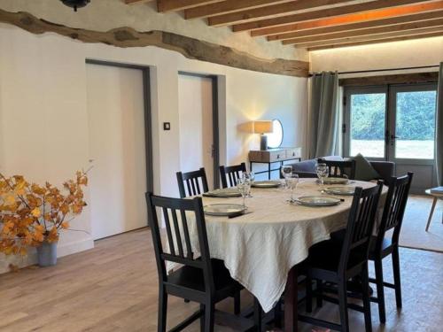 Gîte Écologique Accueillant en Sologne Bourbonnaise, Animaux Acceptés, Parking - FR-1-489-614 (Gite Ecologique Accueillant en Sologne Bourbonnaise, Animaux Acceptes, Parking - FR-1-489-614) in Beaulon