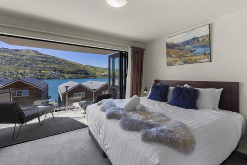 Alpine Village 23 - 2 bed with lake views - image 6