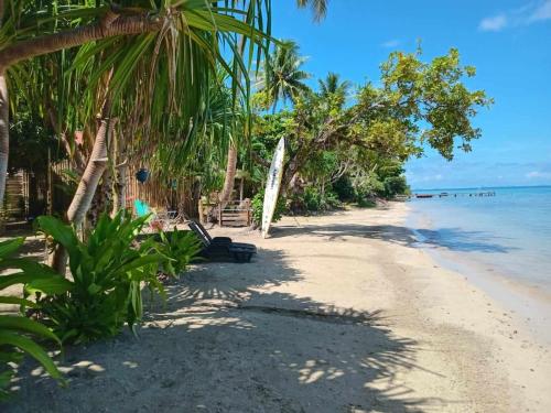 Eco cabanon Vaiana plage privée (Eco cabanon Vaiana plage privee) in หัวไฮน์ ไอซ์แลนด์