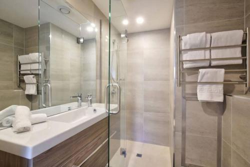 Rihir Apartment at the base of Coronet Peak - image 3