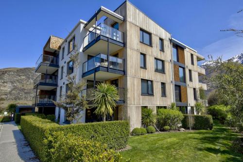 Residence Du Parc Apt 6b at the base of Coronet Peak - Apartment - Queenstown
