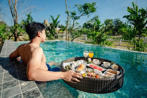 Plenary Khao Kho - 수영장