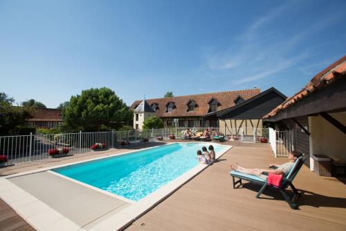 . Hôtel Restaurant Le Fiacre à Quend plage