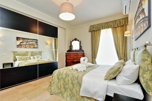 Oksana's Bernadette Apartment, Рим (фото 9)
