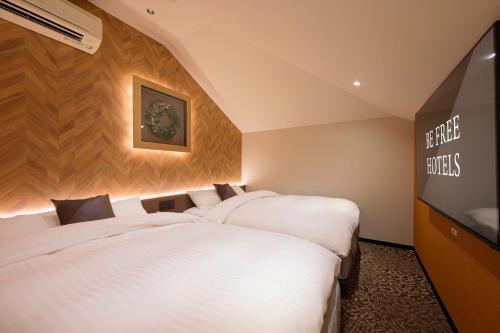 BE FREE HOTELS甲府は2025年8月にカップル専用のホテルをフルリノベーションした まったく新しいスタイルのホテルです様々なご利用者様の自由な過ごし方を提供するホテルとしてBE FREE HOTELsと名付けました