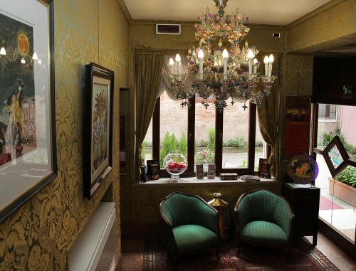 Hotel Ateneo - image 7