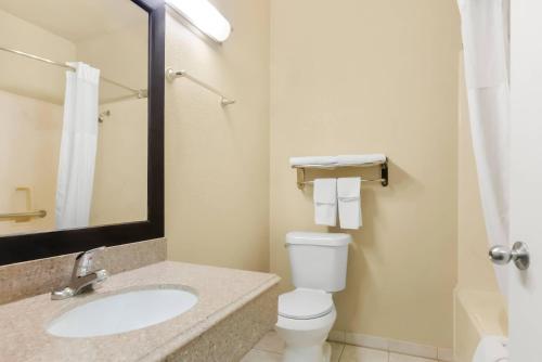 Quality Suites - image 10