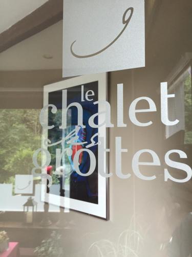  Chalet Des Grottes in Hastière-Lavaux
