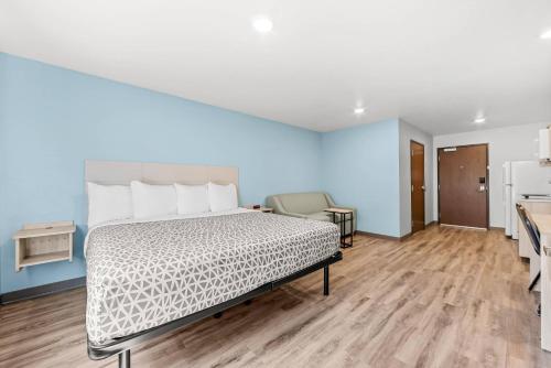 WoodSpring Suites Oak Ridge Knoxville - image 6