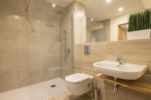 Three-Bedroom Apartment image 10