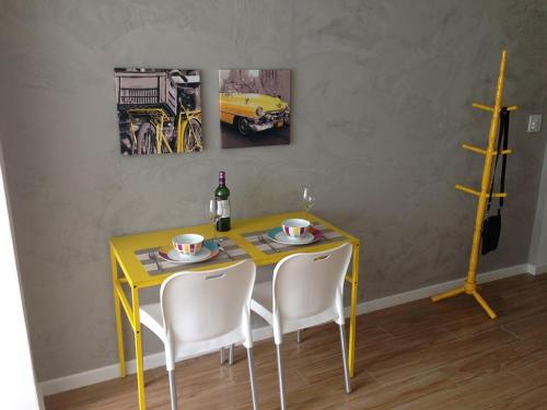 Apartment image 6