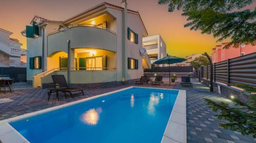 Villa S by Villas Guide - image 5