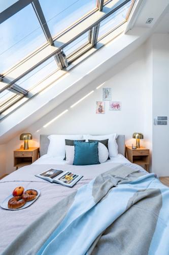 Prague Days - Three Bedroom Apartment with Terrace and AC - image 5
