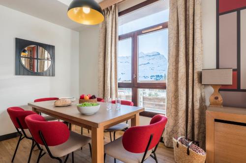 2 bedrooms, 4 beds