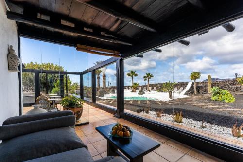 Pemandangan luar, La Geria Suites in Uga