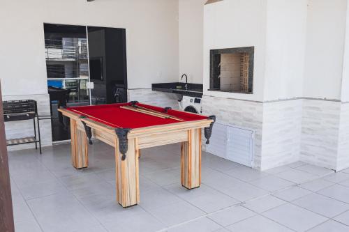 Casa com Sinuca e Churrasqueira - a 10 min de Balneário Camboriú! – khách sạn tại Tabuleiro
