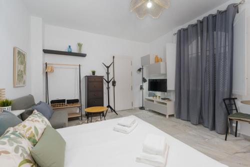 Panther Home Alameda II, Siviglia