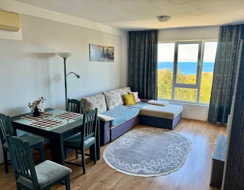 SOLITA Apartment with Panoramic View – khách sạn tại Byala