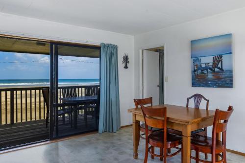 Viesnīcas āriene, Tides and Time Bach - Ahipara Holiday Home in Ahipara