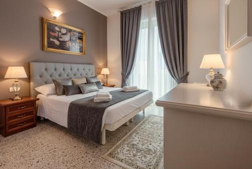 Cama, Hotel Gabicce Mare Plaza in Marche