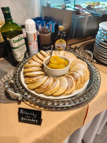 Felicity Garni Hotel - image 3