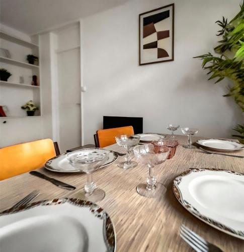 Appartement proche Paris, parking, centre-ville in Шатільйон