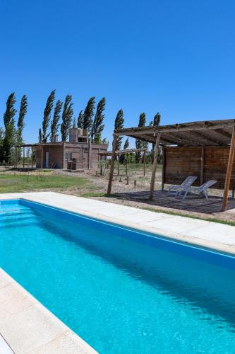 Cabañas de la bodega Romano-Pin (Cabanas de la bodega Romano-Pin) in 阿韋拉斯泰恩鎮