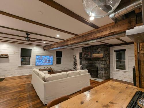 Carriage House Apartment Close to Legoland NY in 戈申