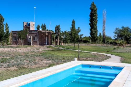 Cabañas de la bodega Romano-Pin (Cabanas de la bodega Romano-Pin) in 阿韋拉斯泰恩鎮