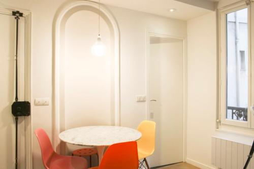 Bright and central studio for 4 in Paris - main image
