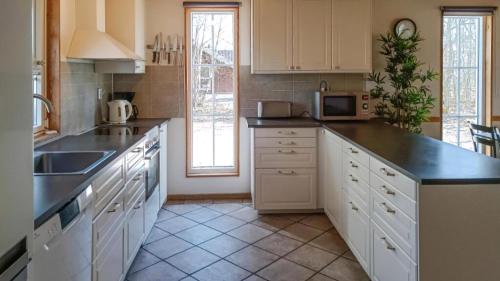 dapur, Villavilla 78 - Öland, Sverige (Villavilla 78 - Oland, Sverige) in Kopingsvik