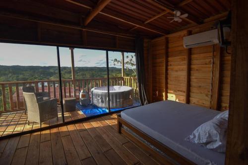 Cabañas naturales cerca a la hacienda Nápoles