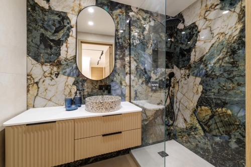 Modern apartment in Cannes 6 people - image 4