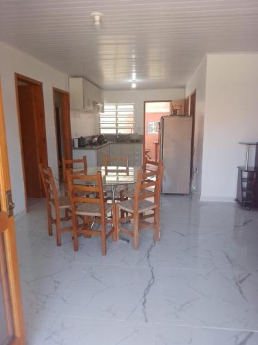 Casa de temporada em Imbé (Casa de temporada em Imbe) in Imbe