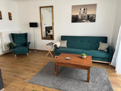 . Eötvös Apartman