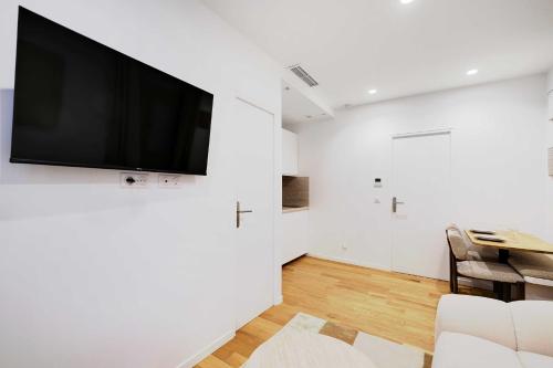 Modern apprt 1BR 4P - Paris 2nd - image 10