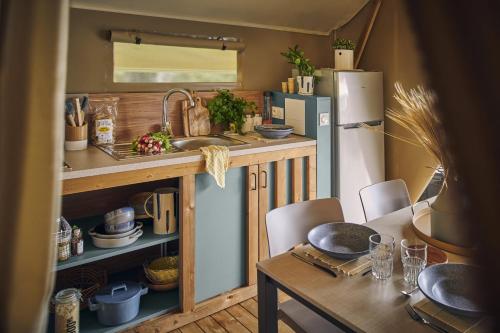 Camping Pre-Fixe in Cassagnabere-Tournas