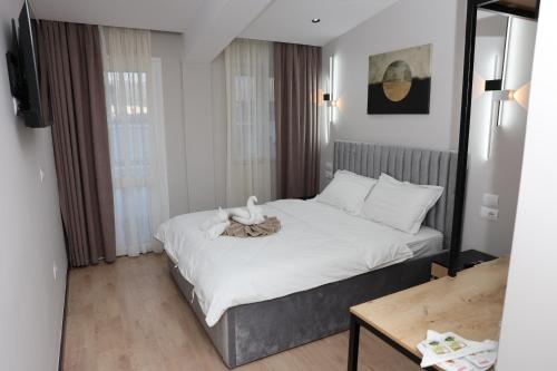 Kremelo Hotel, Berat