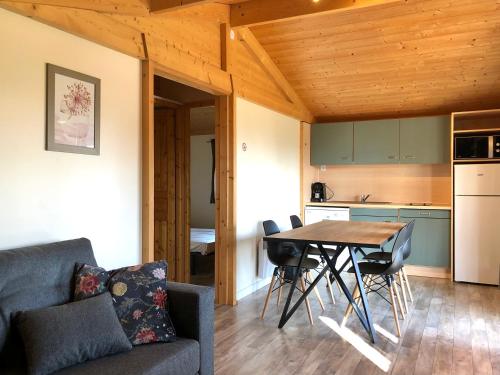 Camping Pre-Fixe in Cassagnabere-Tournas